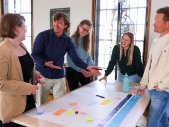 Young professionals in de Techniek - Critical Minds