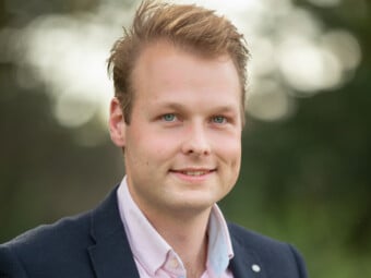 Meer dan een opdracht: waarom Christiaan bij Critical Minds wil blijven bouwen - Critical Minds